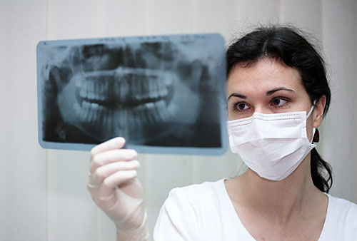 È vero che le cure dentarie non sono prese a carico dall’assicurazione malattia?